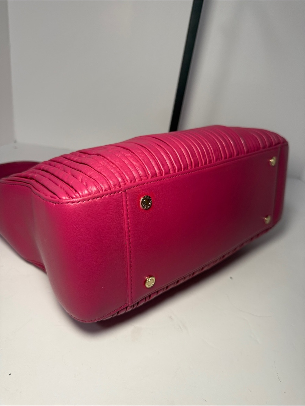 BVLGARI Monte Plissé Tote Bag – Pink Pleated Nappa Leather - Picture 7 of 13